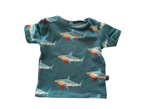 Shirt sharks