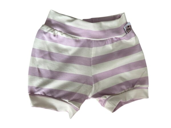 Short streep lila
